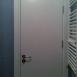 Интериорна врата за баня, боядисана с бяла полиеританова боя и декоративна фрезовка